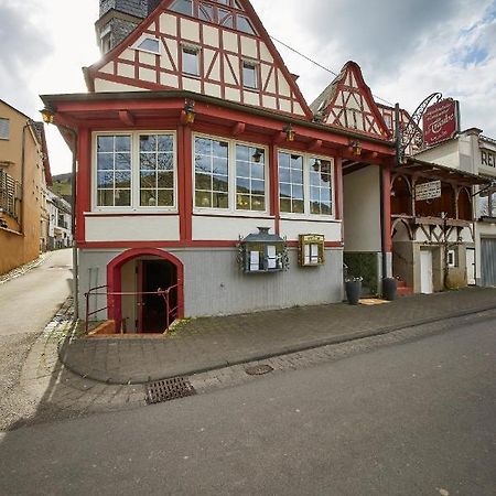 Gaestehaus Zur Traube Reil Exteriör bild