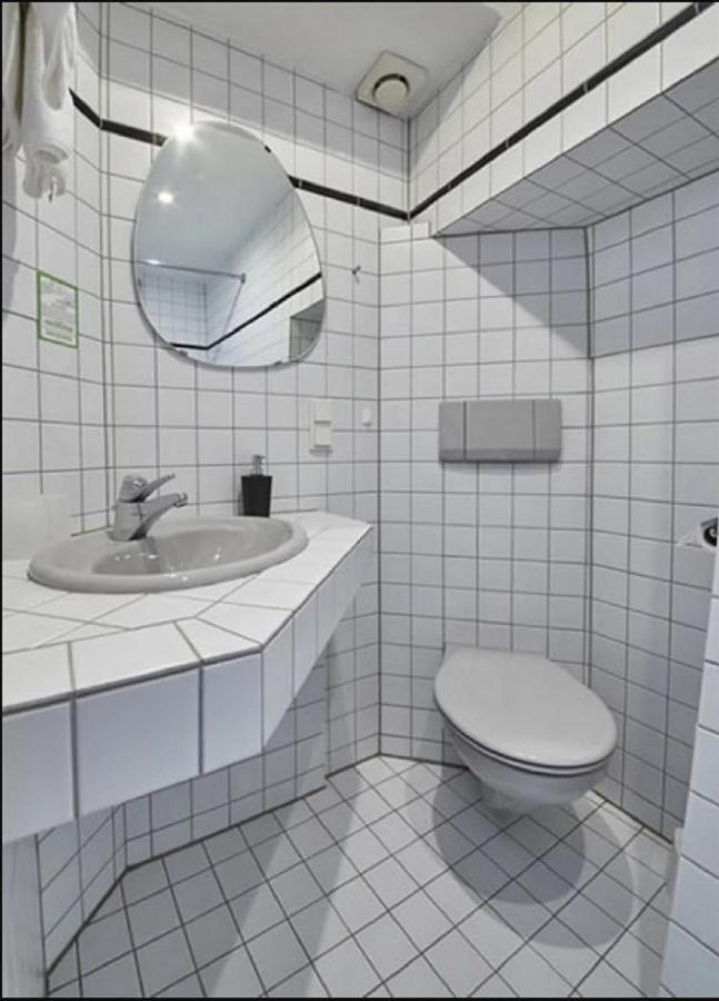 Gaestehaus Zur Traube Reil Exteriör bild